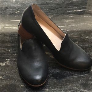 dansko preston pump